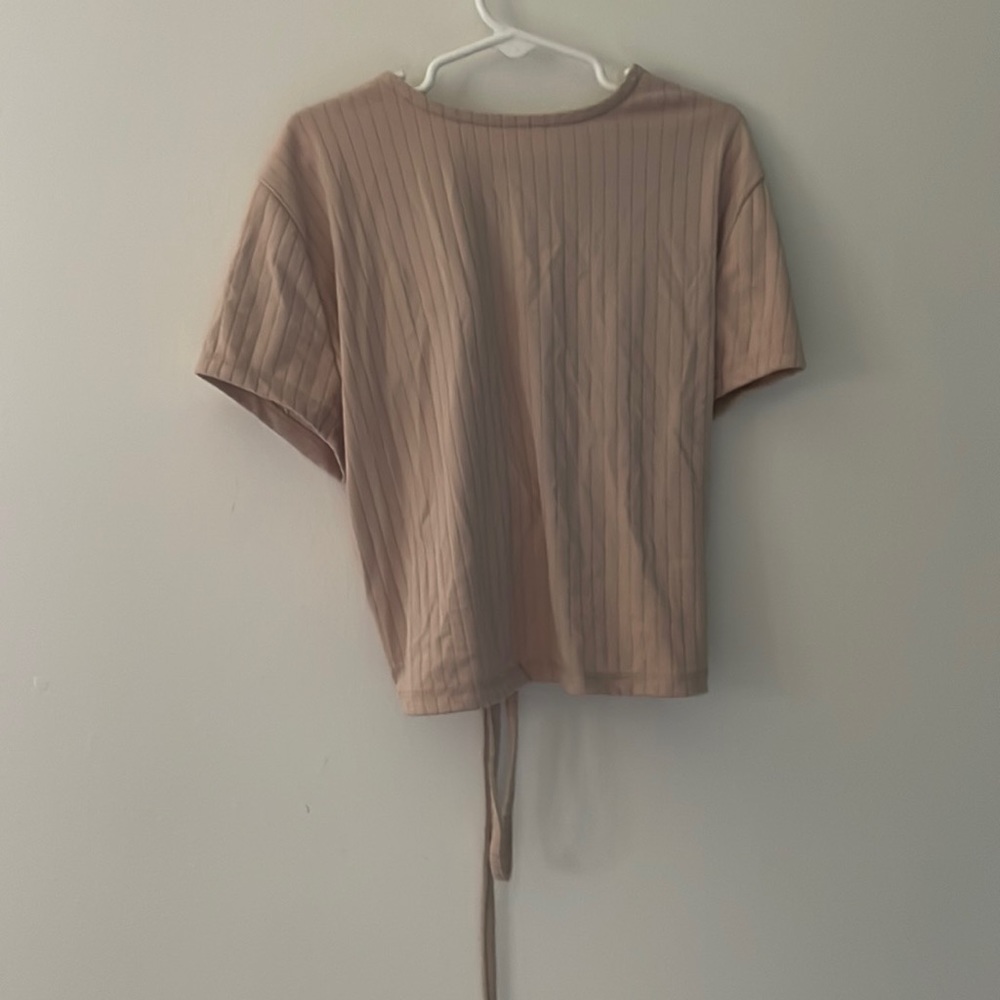 Women’s tie crop top